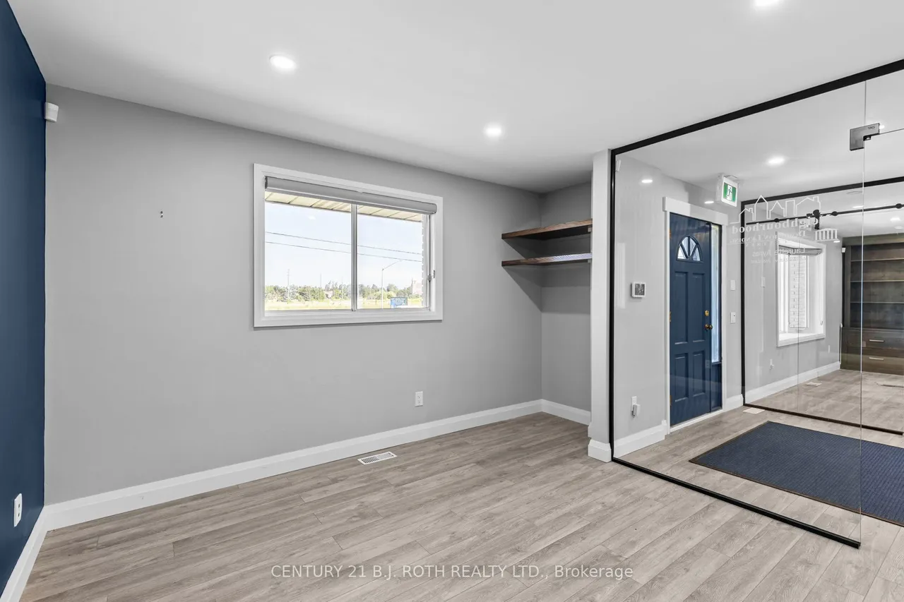355 Mapleview Drive W — photo 3