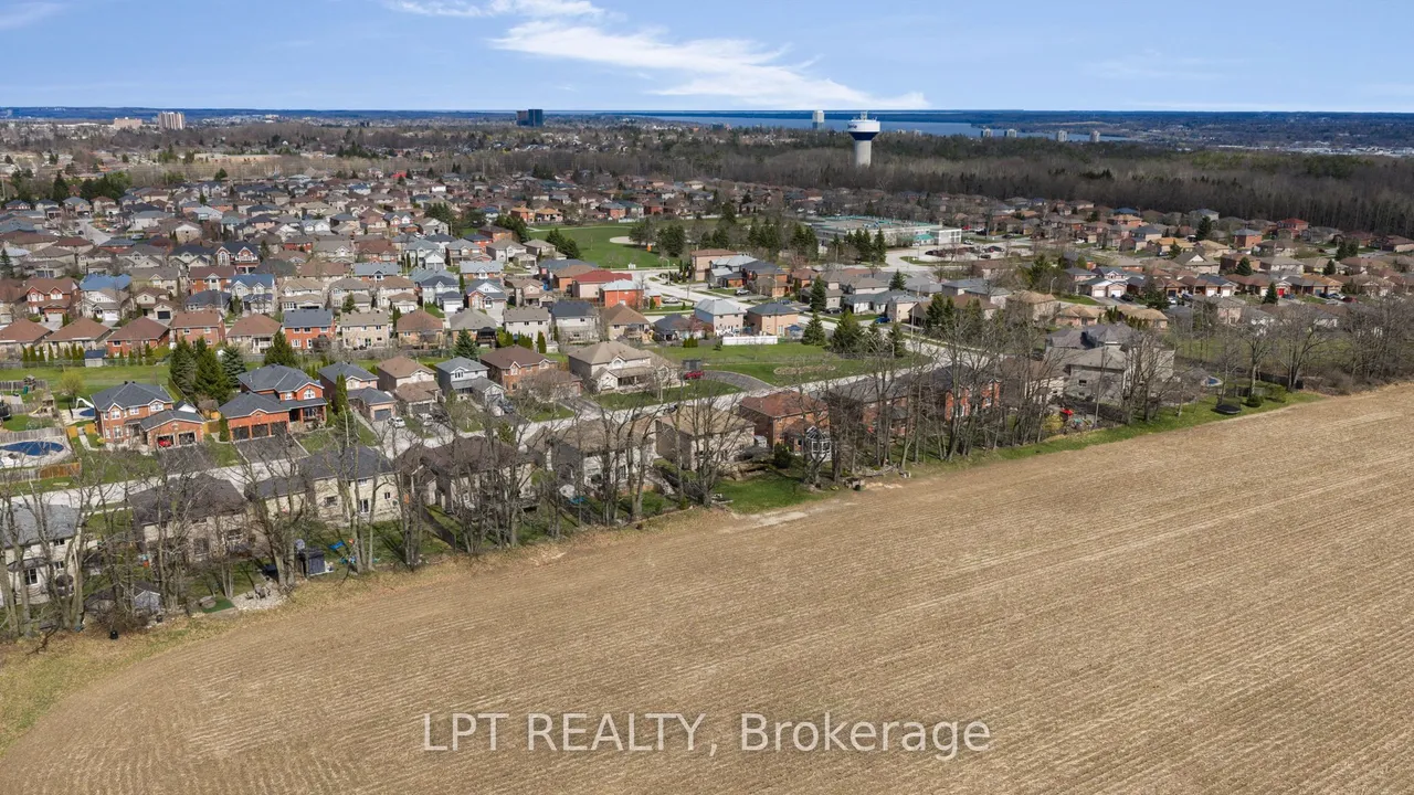 47 Northview Crescent — photo 47