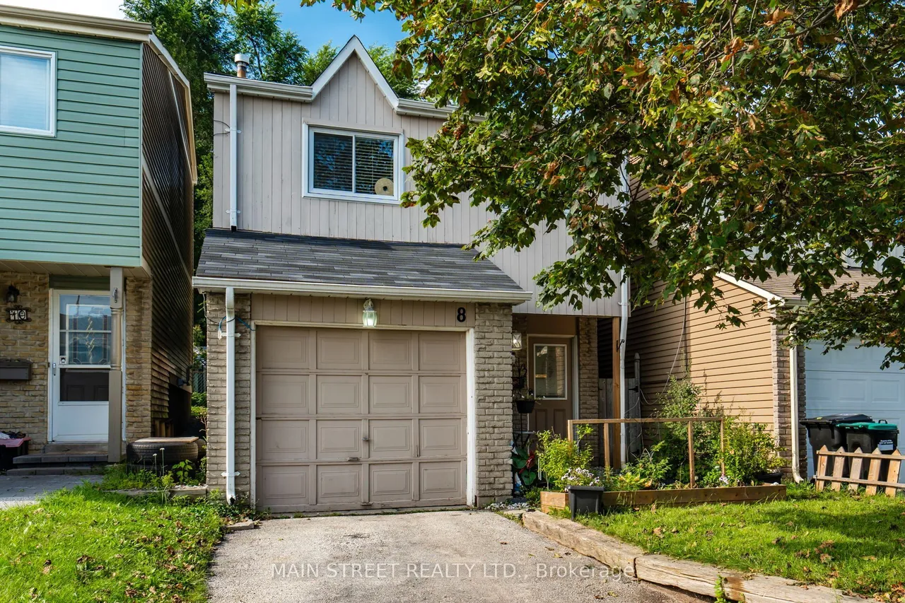 8 Robin Court