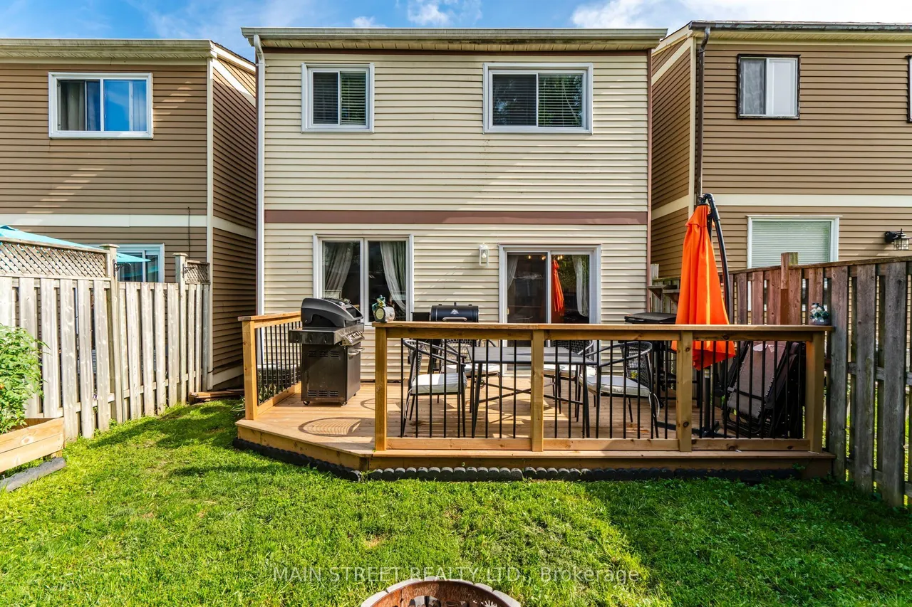 8 Robin Court — photo 29