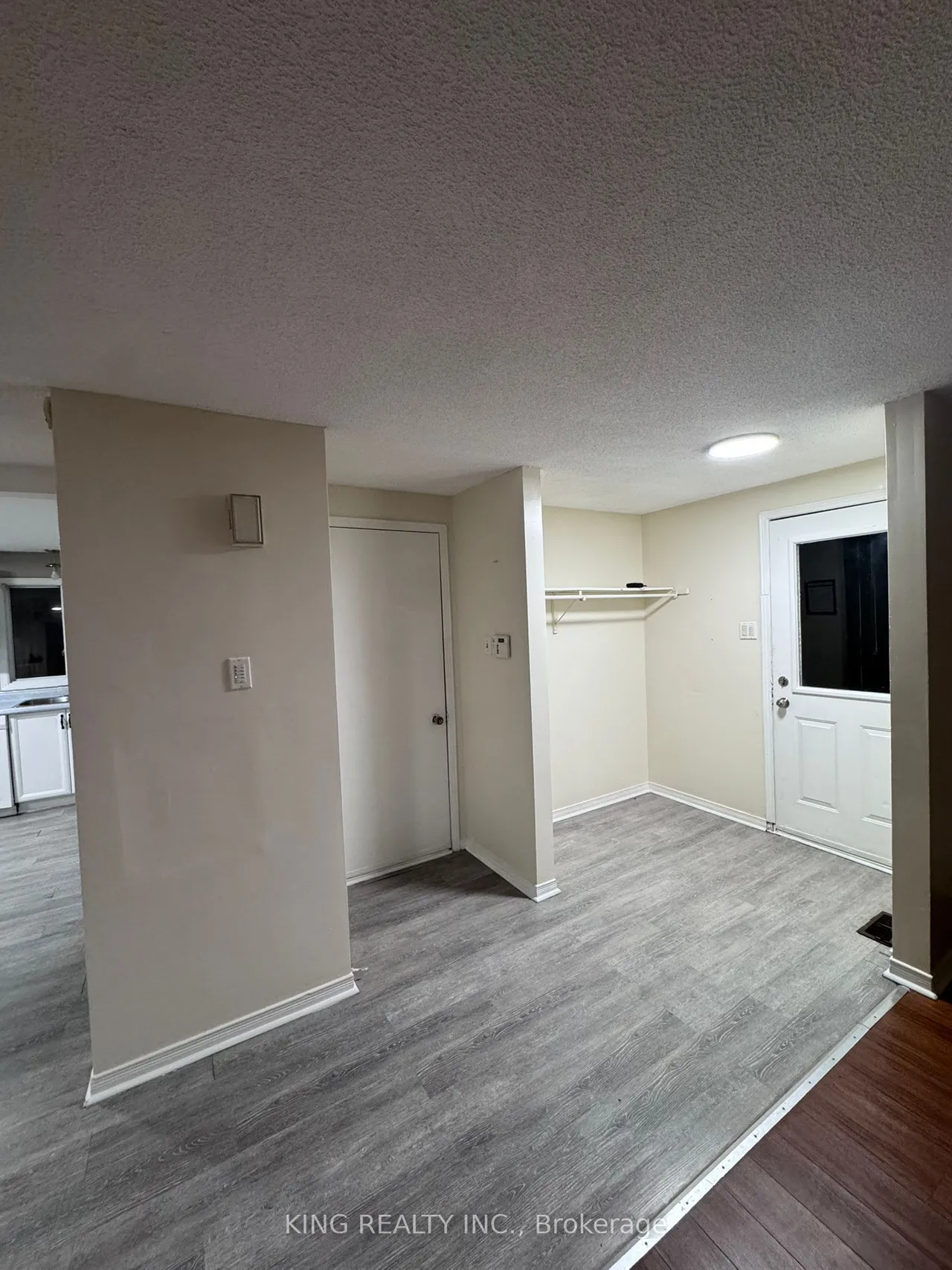 139 Hickling Trail — photo 2