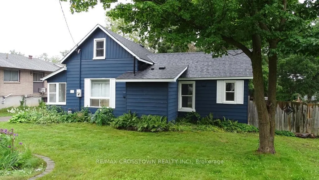 39 Grove Street W — photo 19