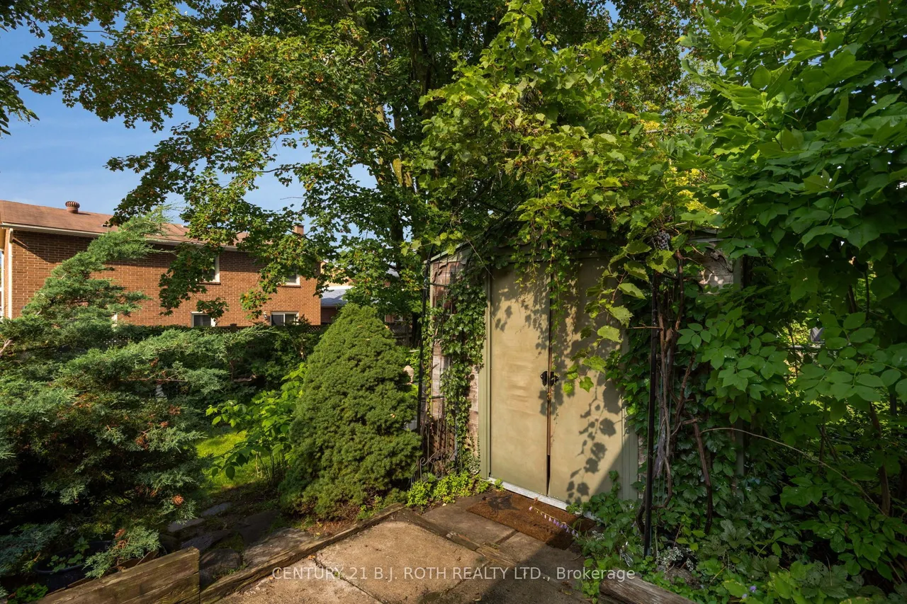 63 Oren Boulevard — photo 27