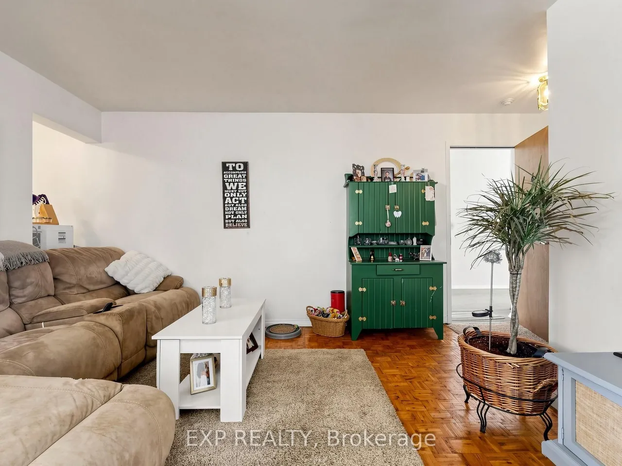 89 Donald Street — photo 49
