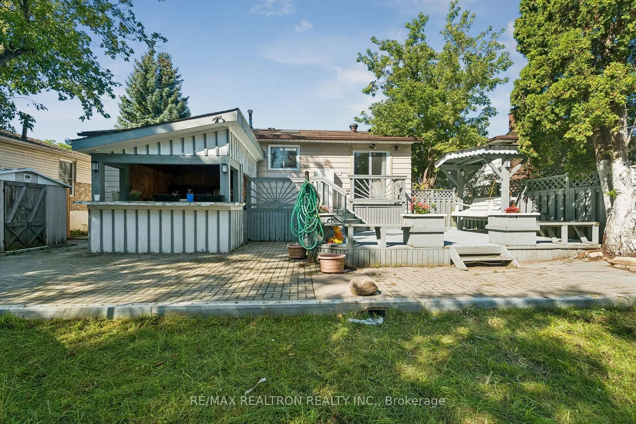 101 Marshall Street — photo 48