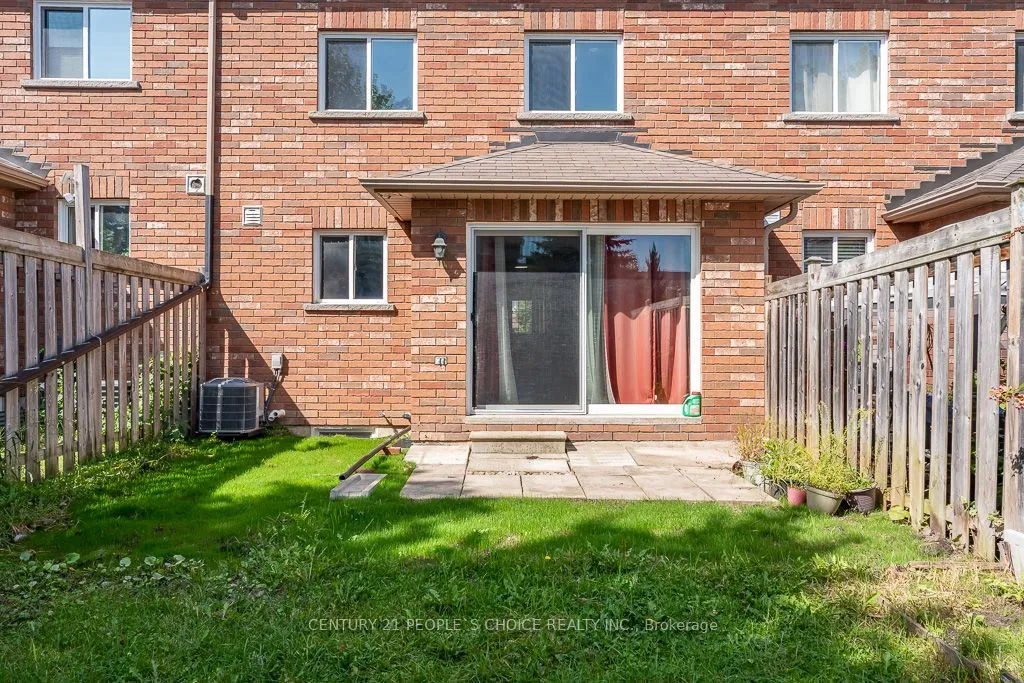 129 Sydenham Wells Square — photo 41