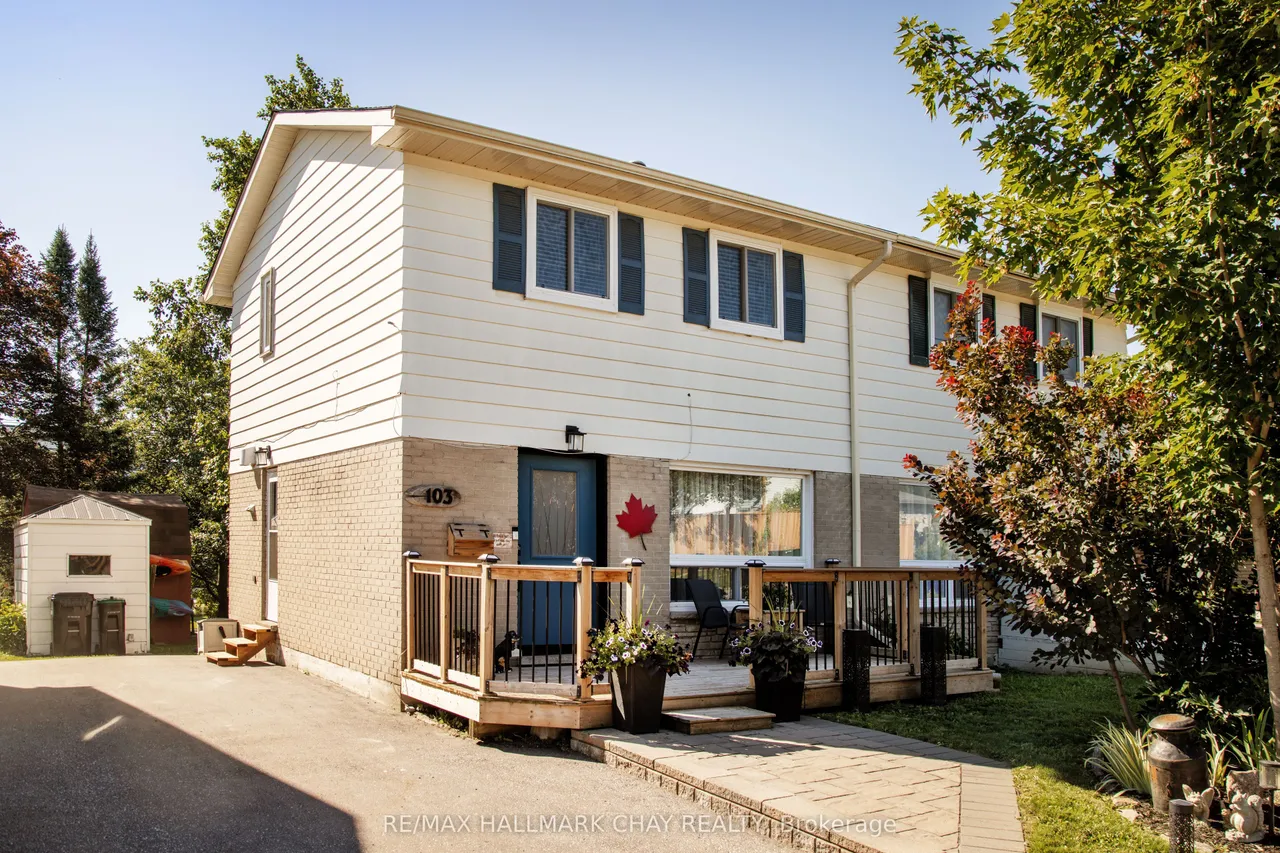 103 Daphne Crescent — photo 47