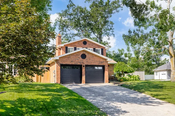 63 Oakridge Drive — photo 2
