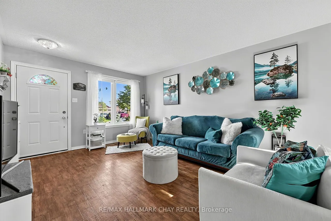 27 Masters Drive — photo 3