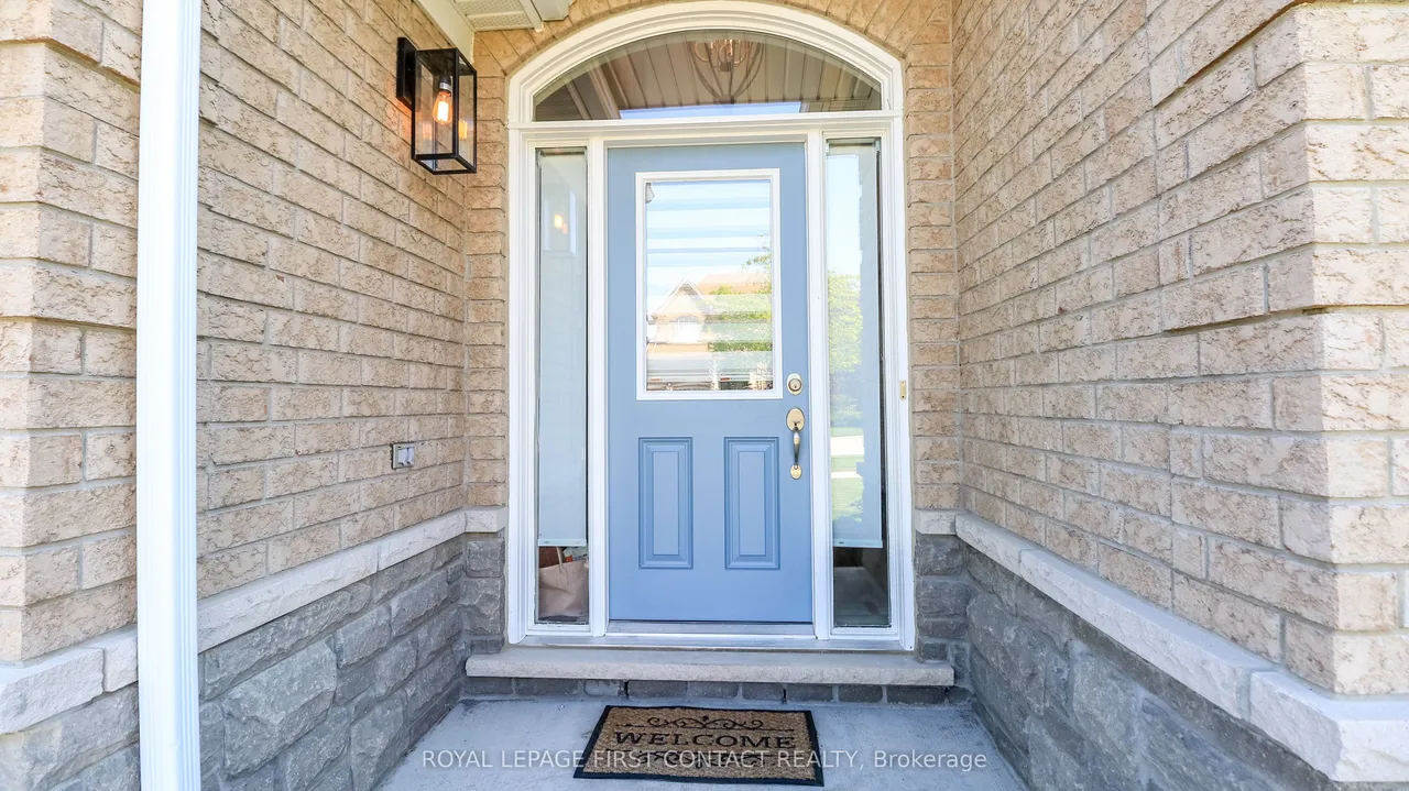 33 Tamarack Trail — photo 3