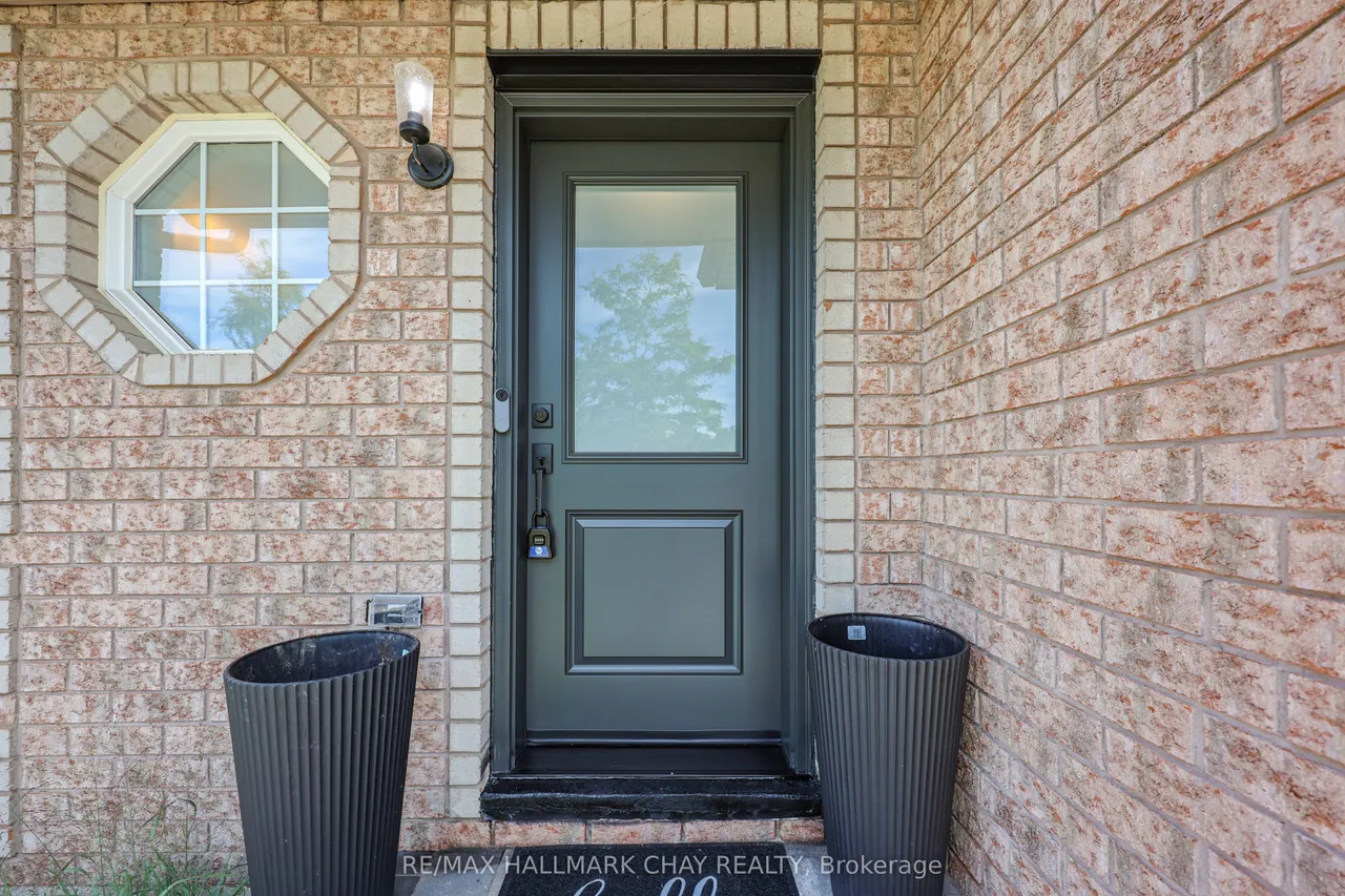 16 Buggs Gate — photo 2