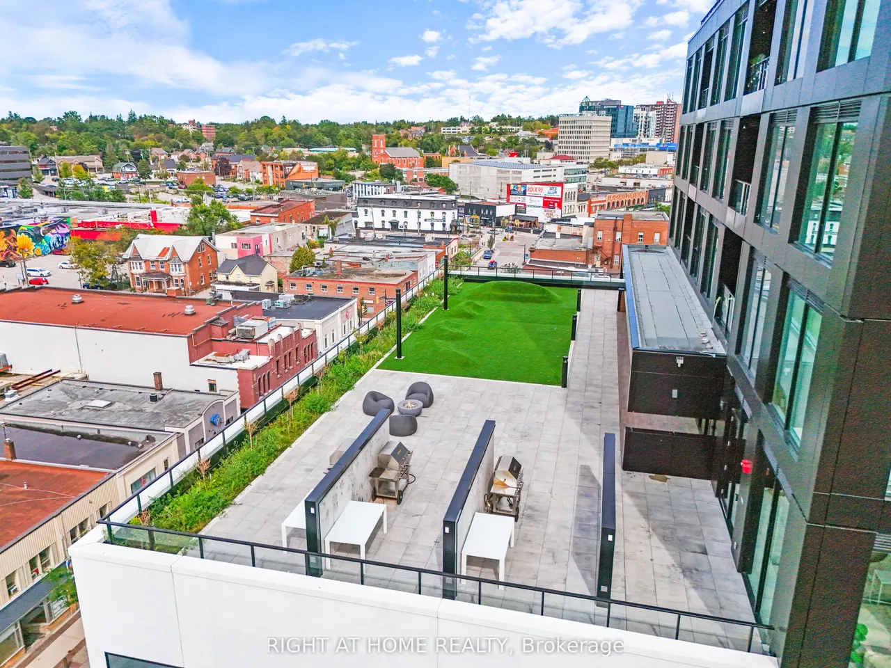 39 Mary Street — photo 37