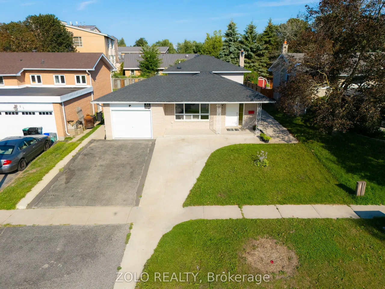 43 Davies Crescent