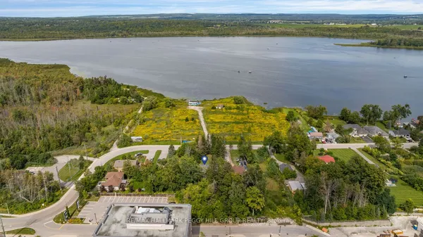 9 Little Lake Drive — photo 2