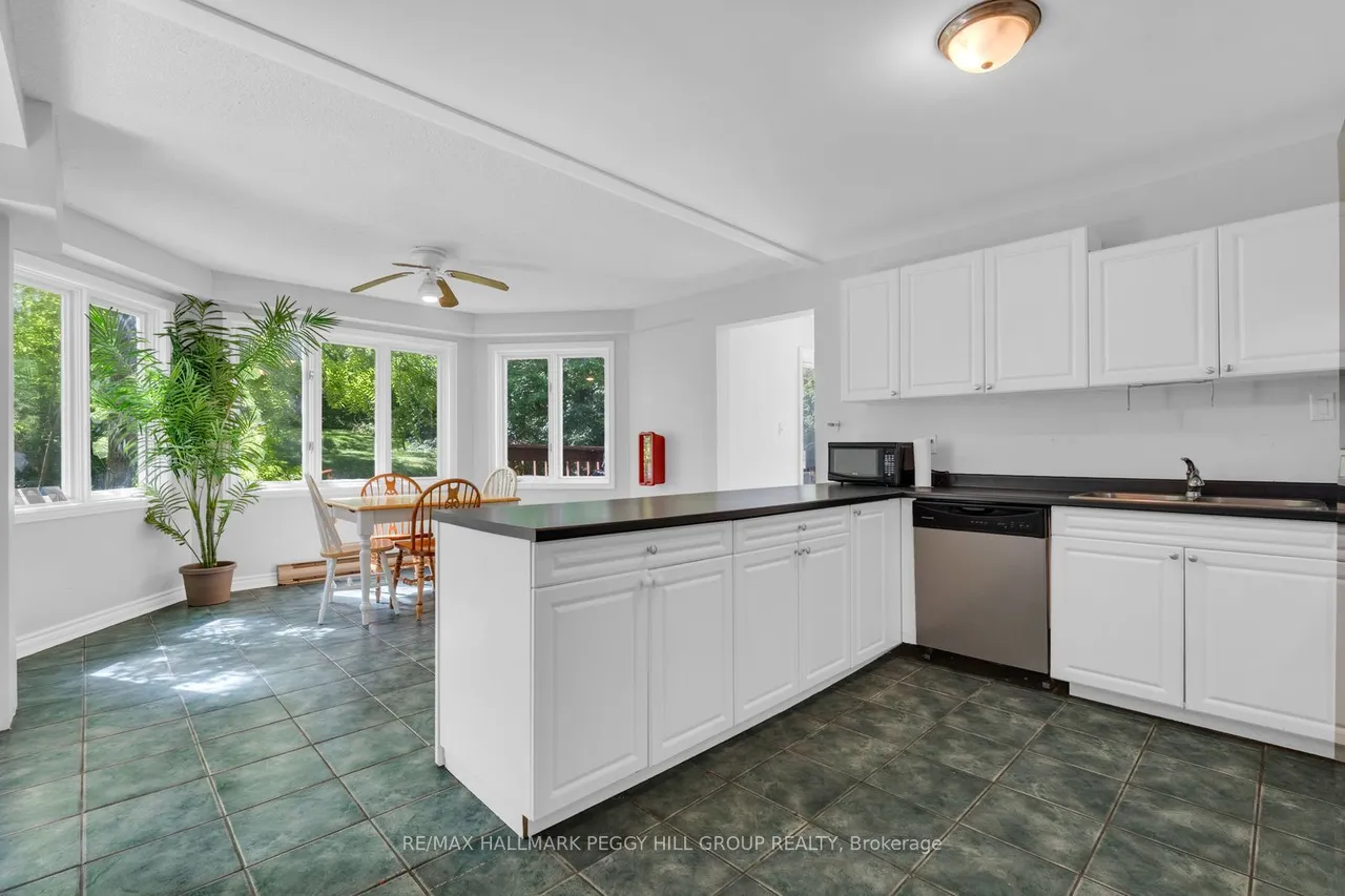 9 Little Lake Drive — photo 3