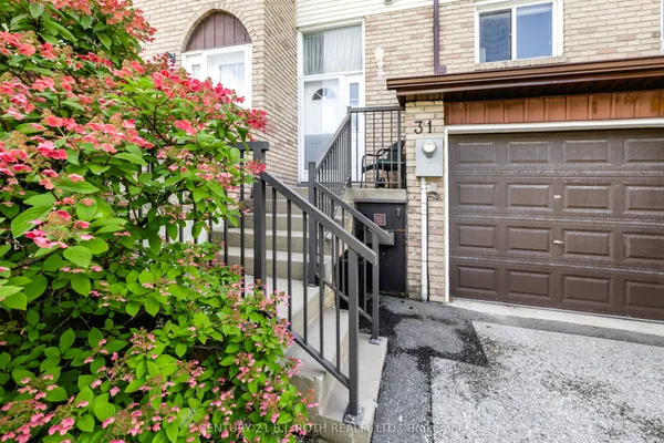 52 Adelaide Street — photo 2