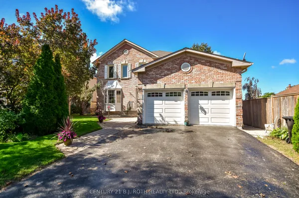 24 Grand Forest Drive
