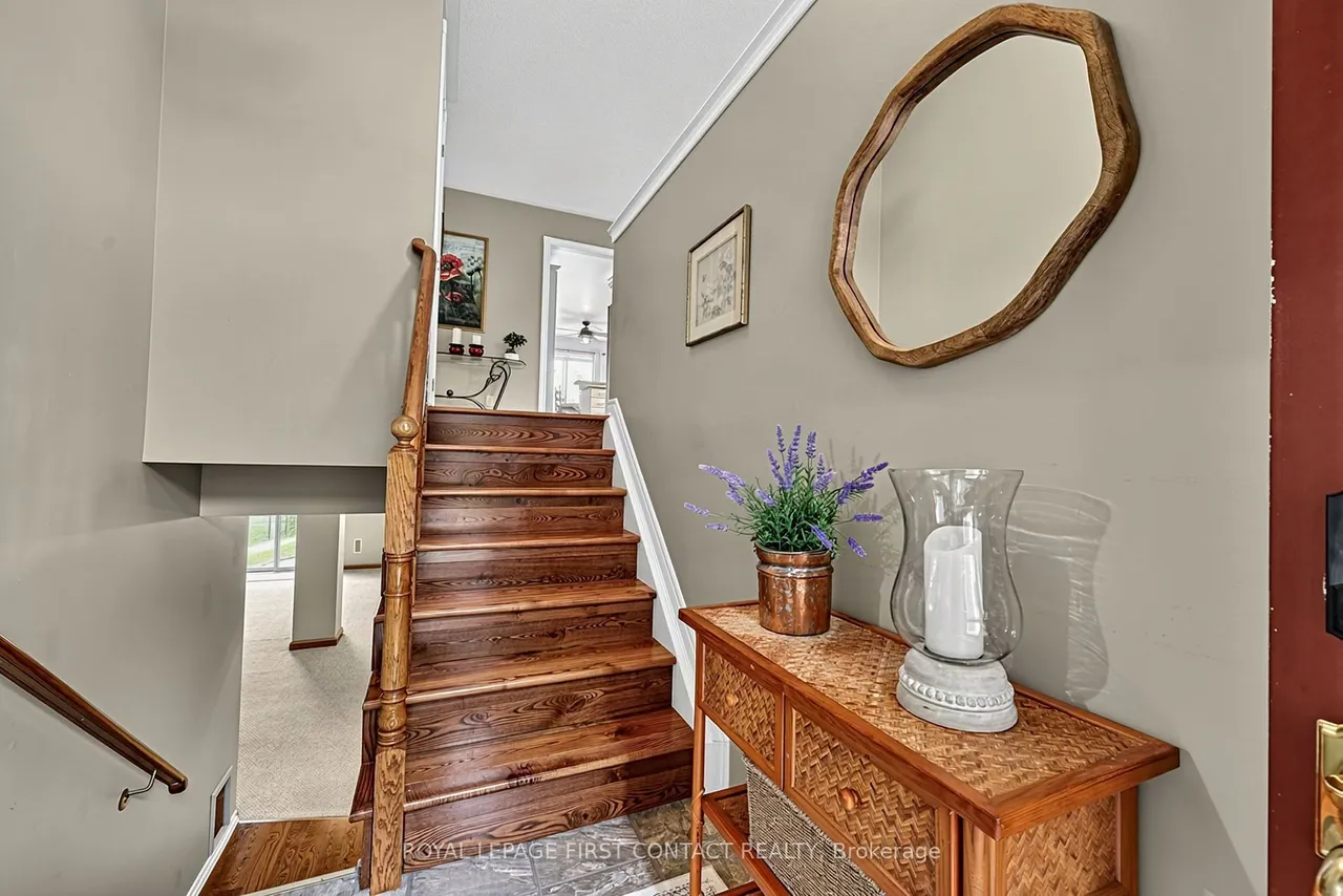 22 Logan Court — photo 3