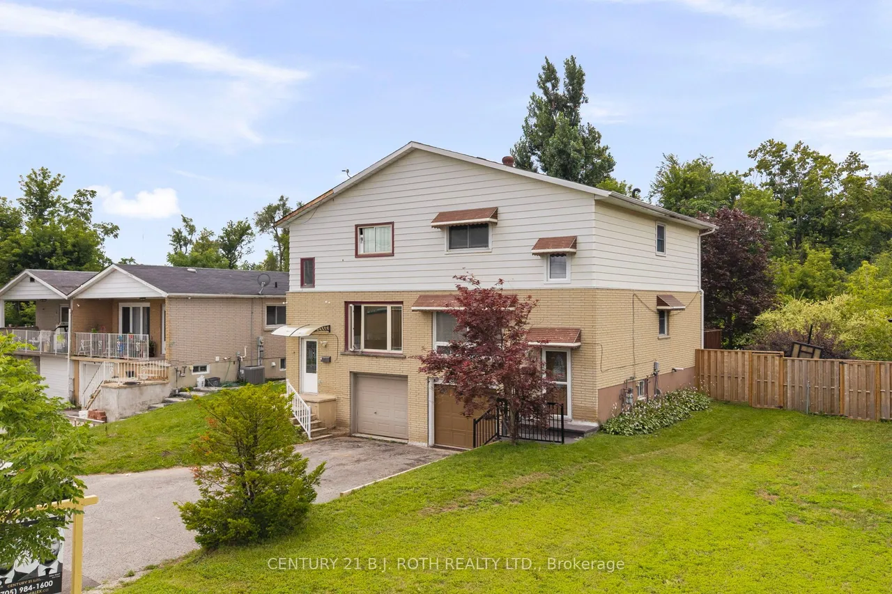 14 Innisfil Street — photo 2