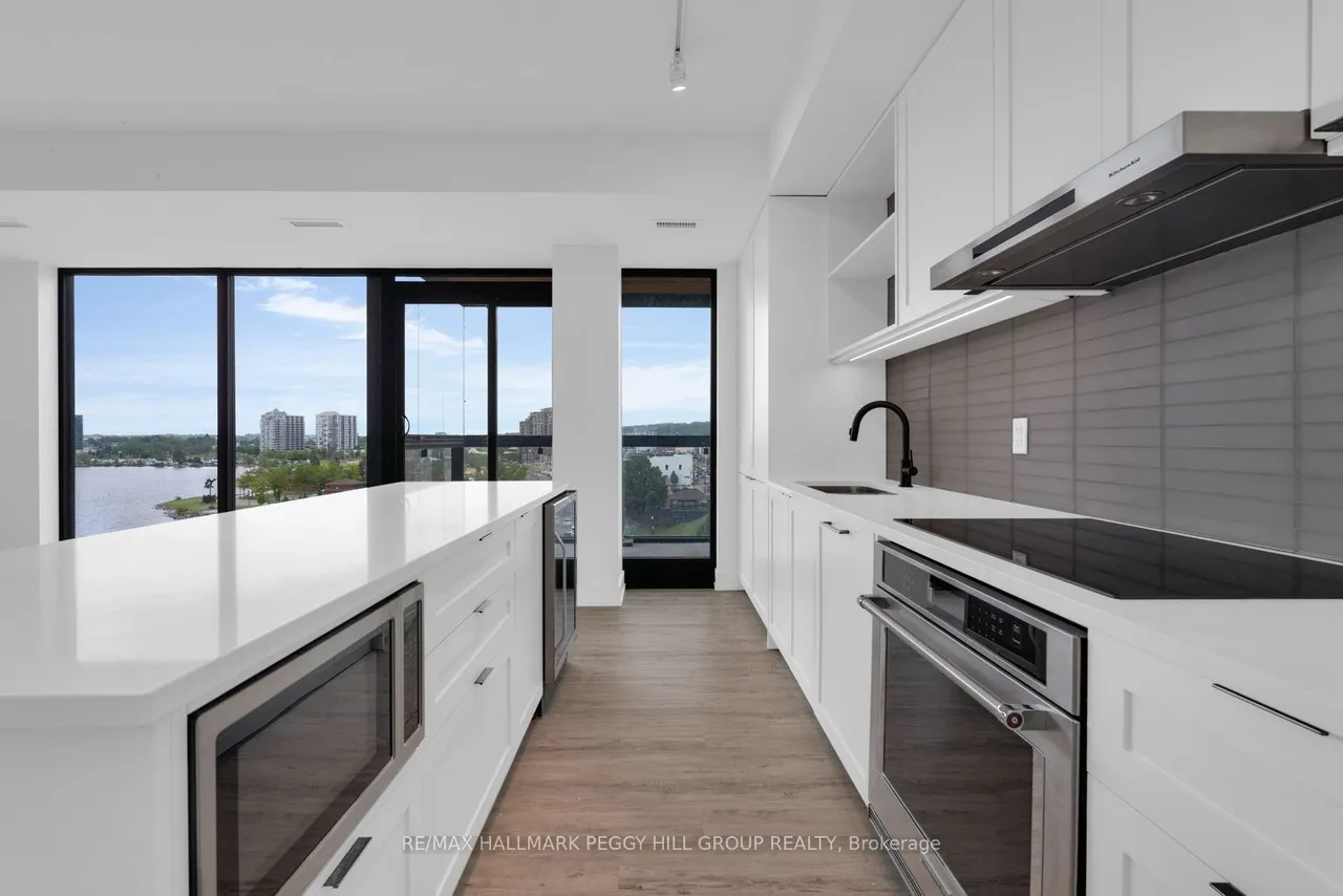 185 Dunlop Street E — photo 3