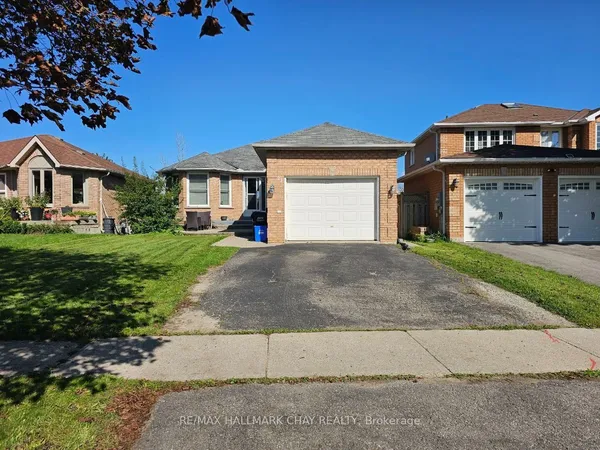 23 Morton Crescent