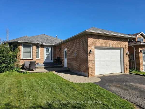 23 Morton Crescent — photo 2