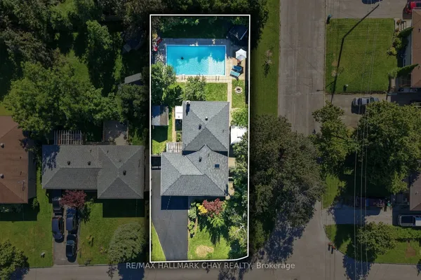 30 Harding Avenue