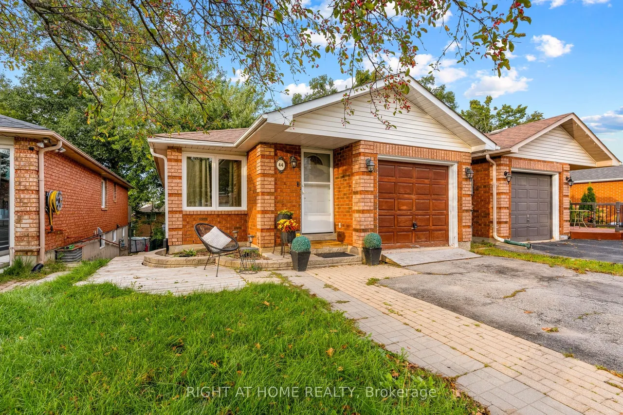 44 Ferguson Drive — photo 2