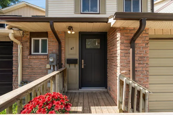 47 Kipling Place — photo 2