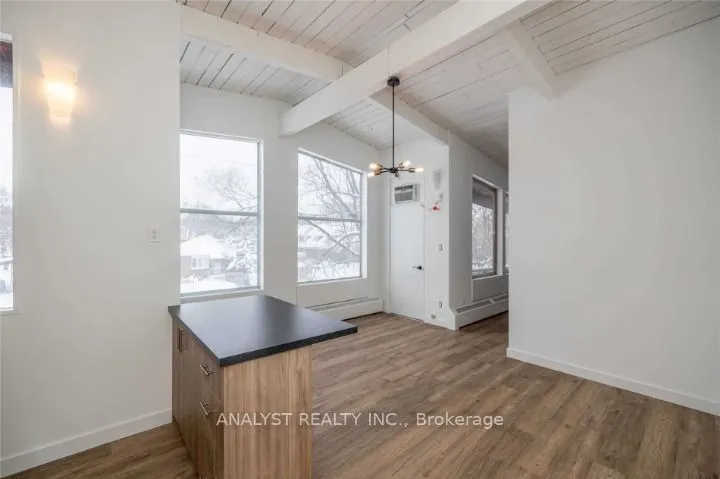 37 Donald Street — photo 26