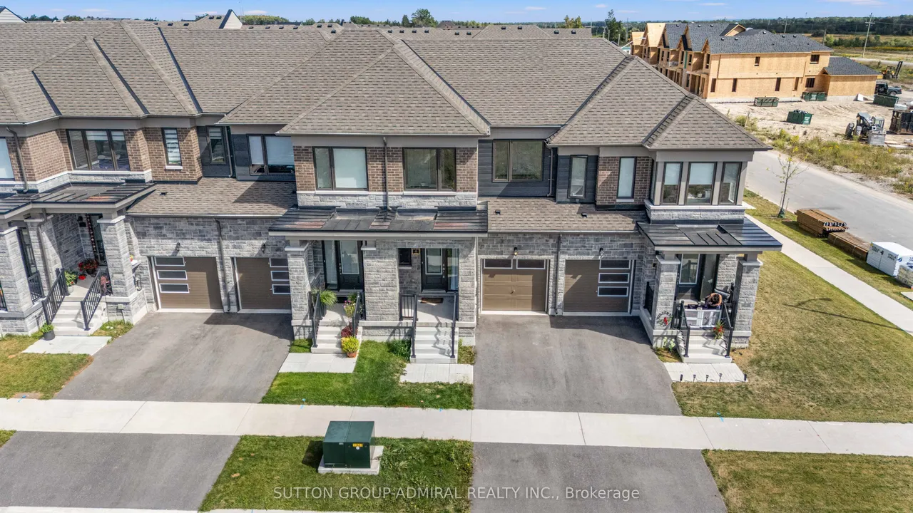 4 Rochester Drive — photo 2