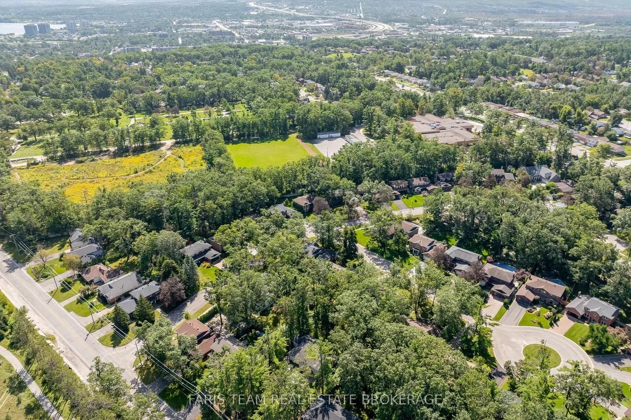 1 Susan Place — photo 47