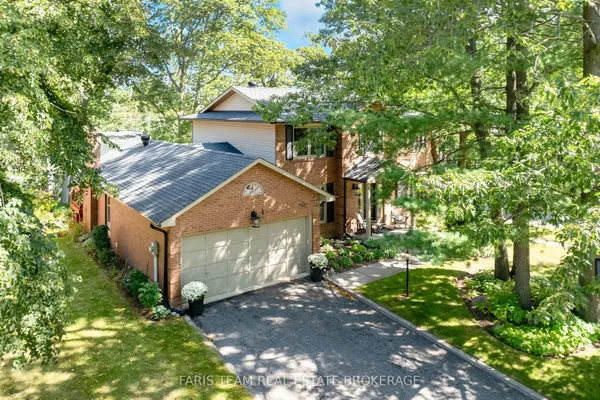 1 Susan Place — photo 2