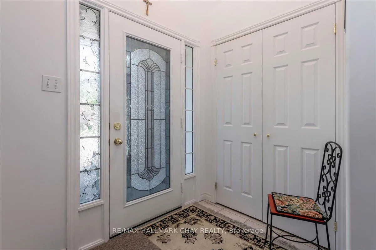 245 Pringle Drive — photo 3