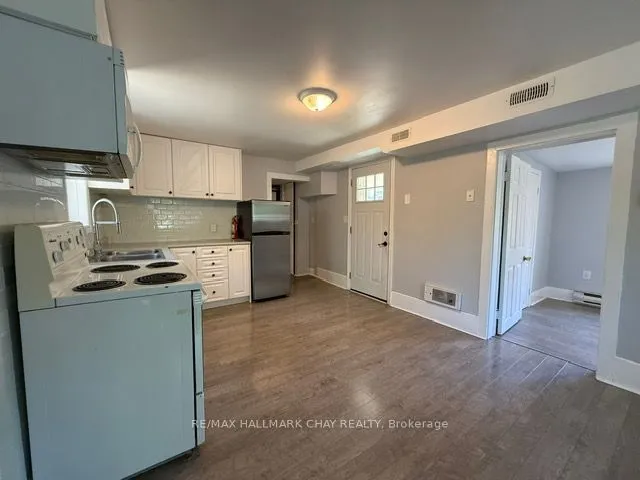 70 High Street — photo 2