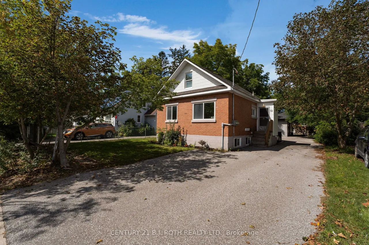 12 Dufferin Street