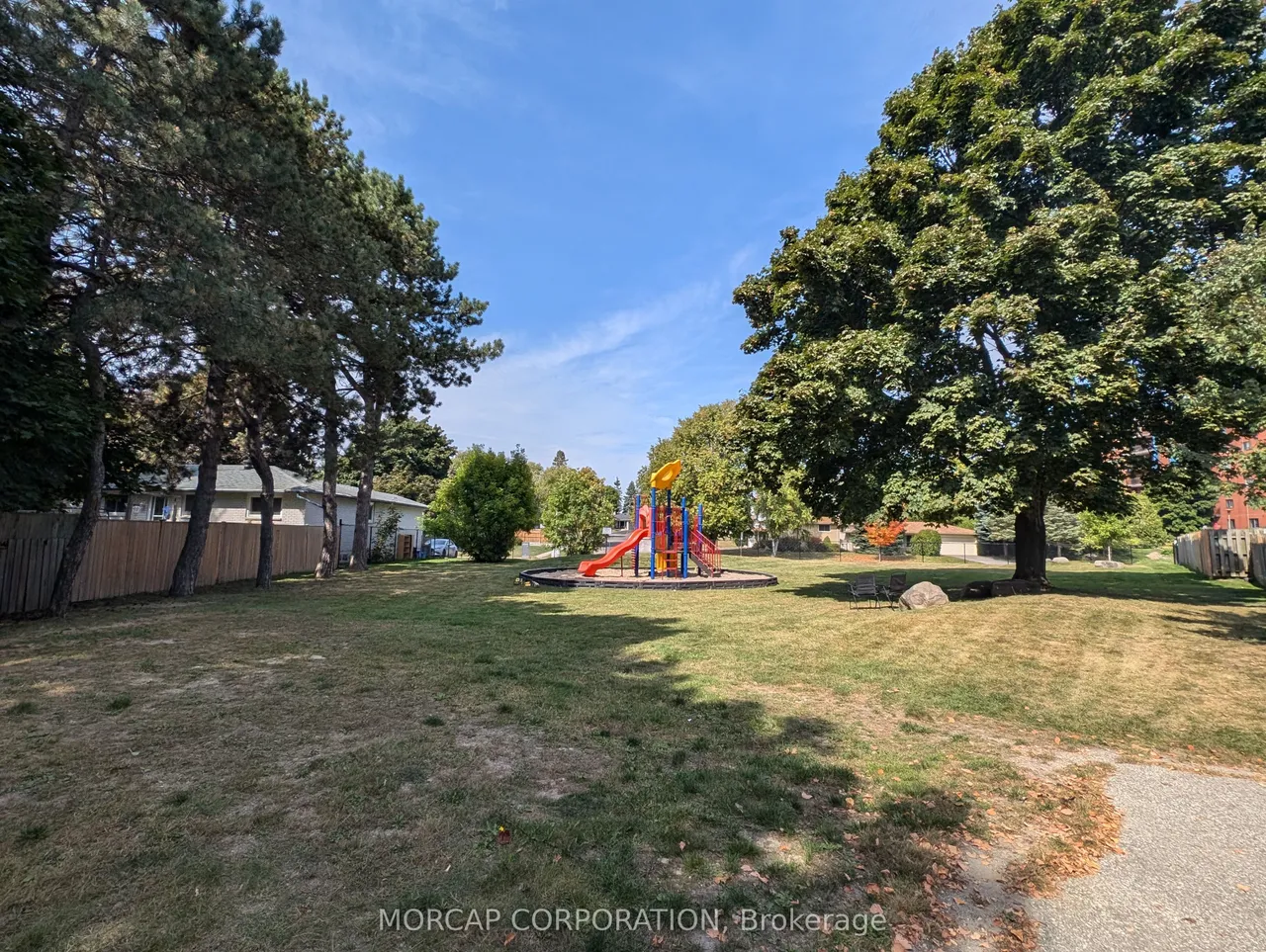 261 Rose Street — photo 7