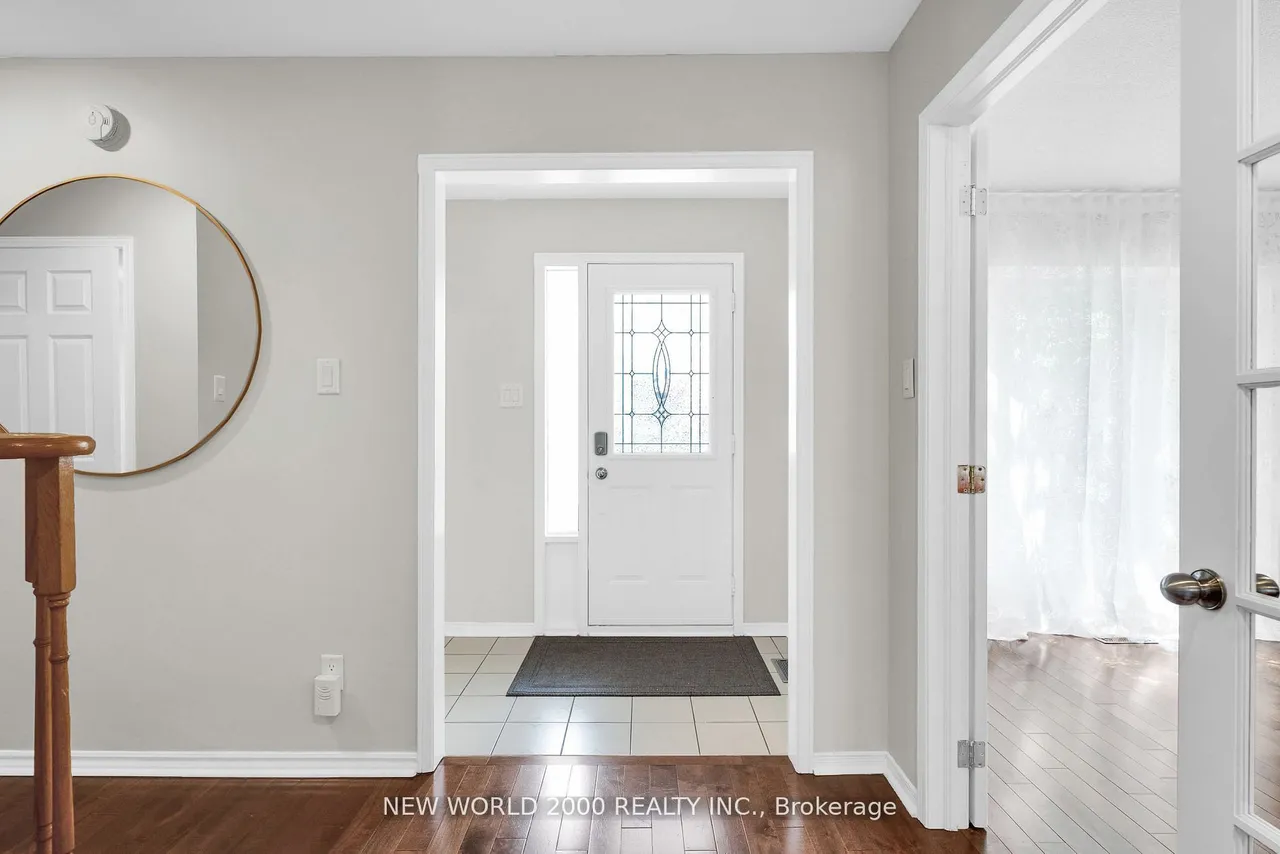 50 Livingstone Street W — photo 3