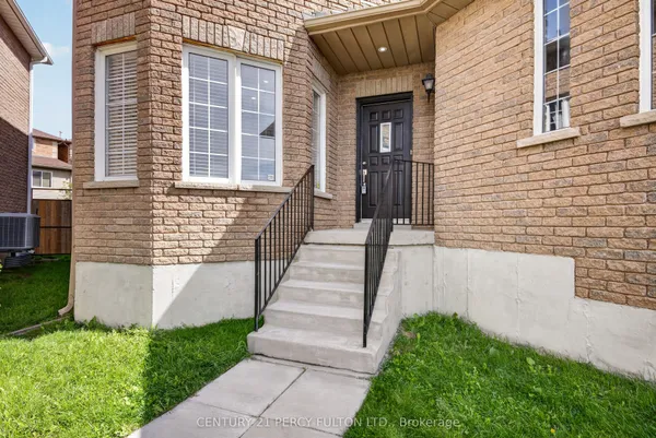 187 Madelaine Drive — photo 2
