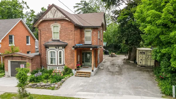 121 Mulcaster Street