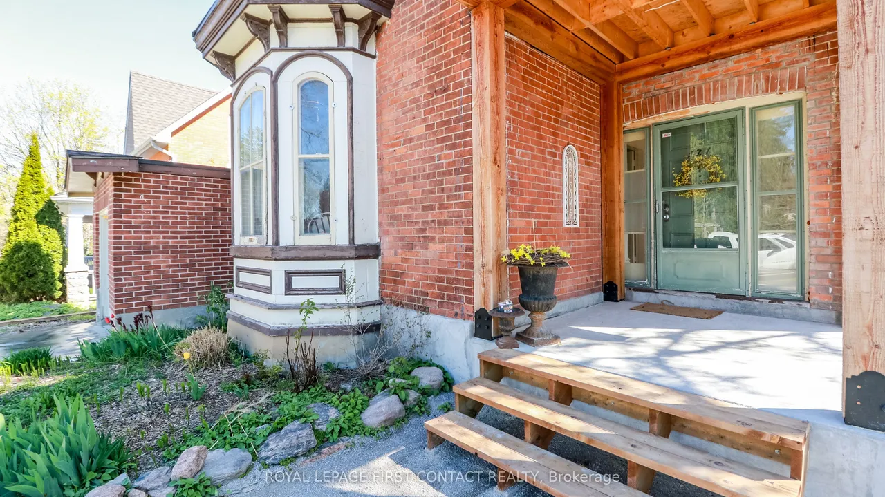 121 Mulcaster Street — photo 2