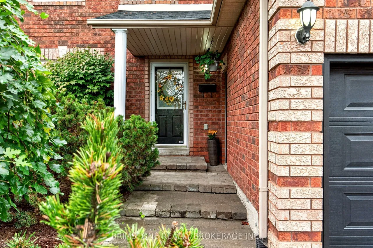 32 Wessenger Drive — photo 2