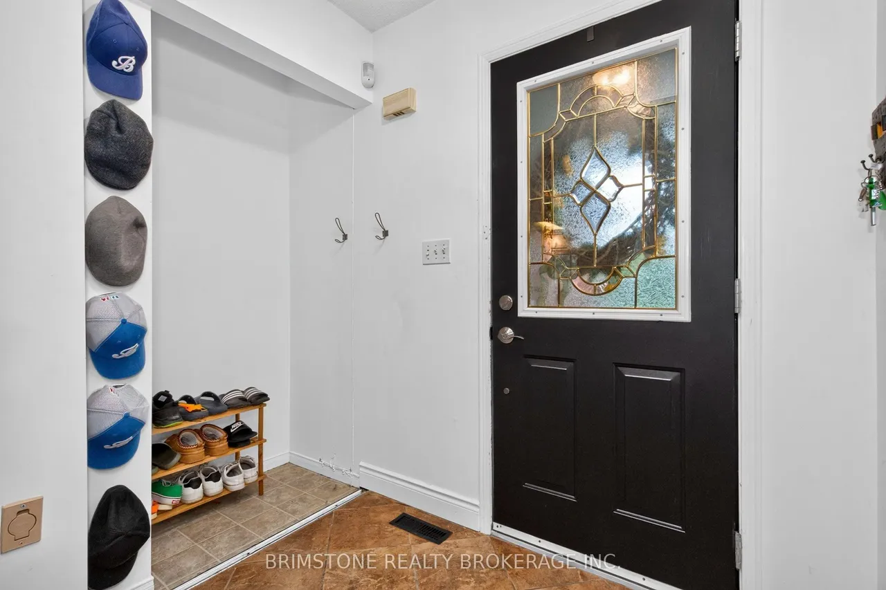 32 Wessenger Drive — photo 3