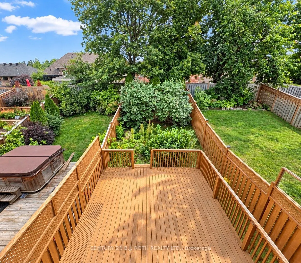397 FERNDALE Drive S — photo 15