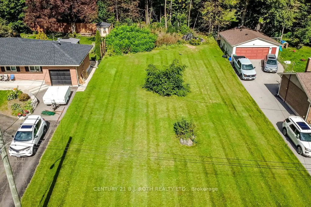 12B Ottaway Avenue — photo 6