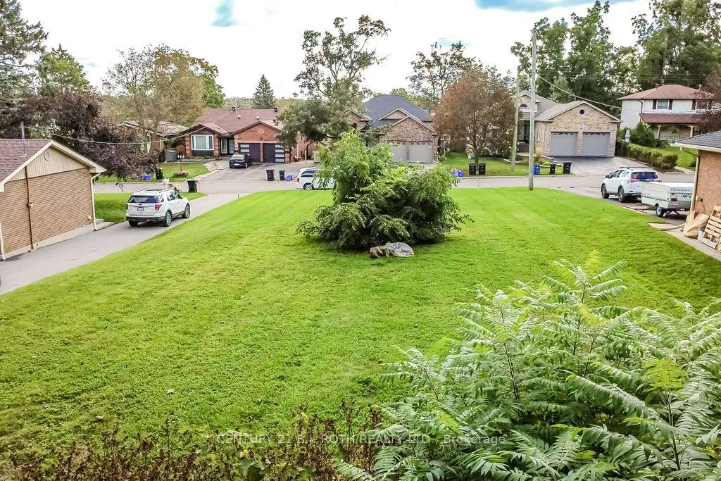 12A Ottaway Avenue — photo 3
