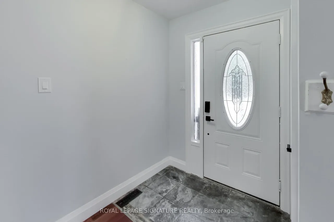35 Carr Drive — photo 3
