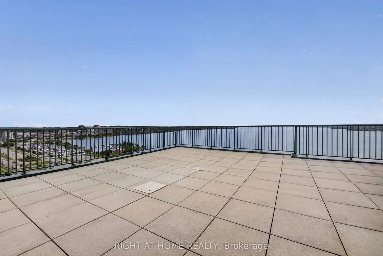 65 Ellen Street — photo 3