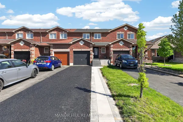 62 Monarchy Street N