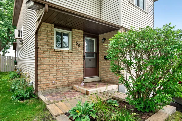 58 Maitland Drive — photo 2